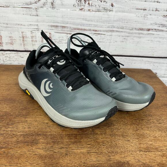 Womens TOPO Athletic Charcoal Gray MT-5 Trail Running Sneaker Shoes Vibram 9.5 - Picture 1 of 10